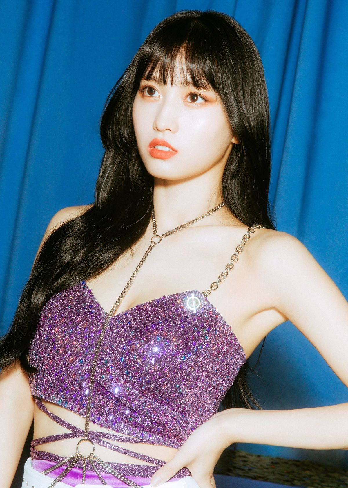 Hirai Momo Solo Photoshoot Wallpaper