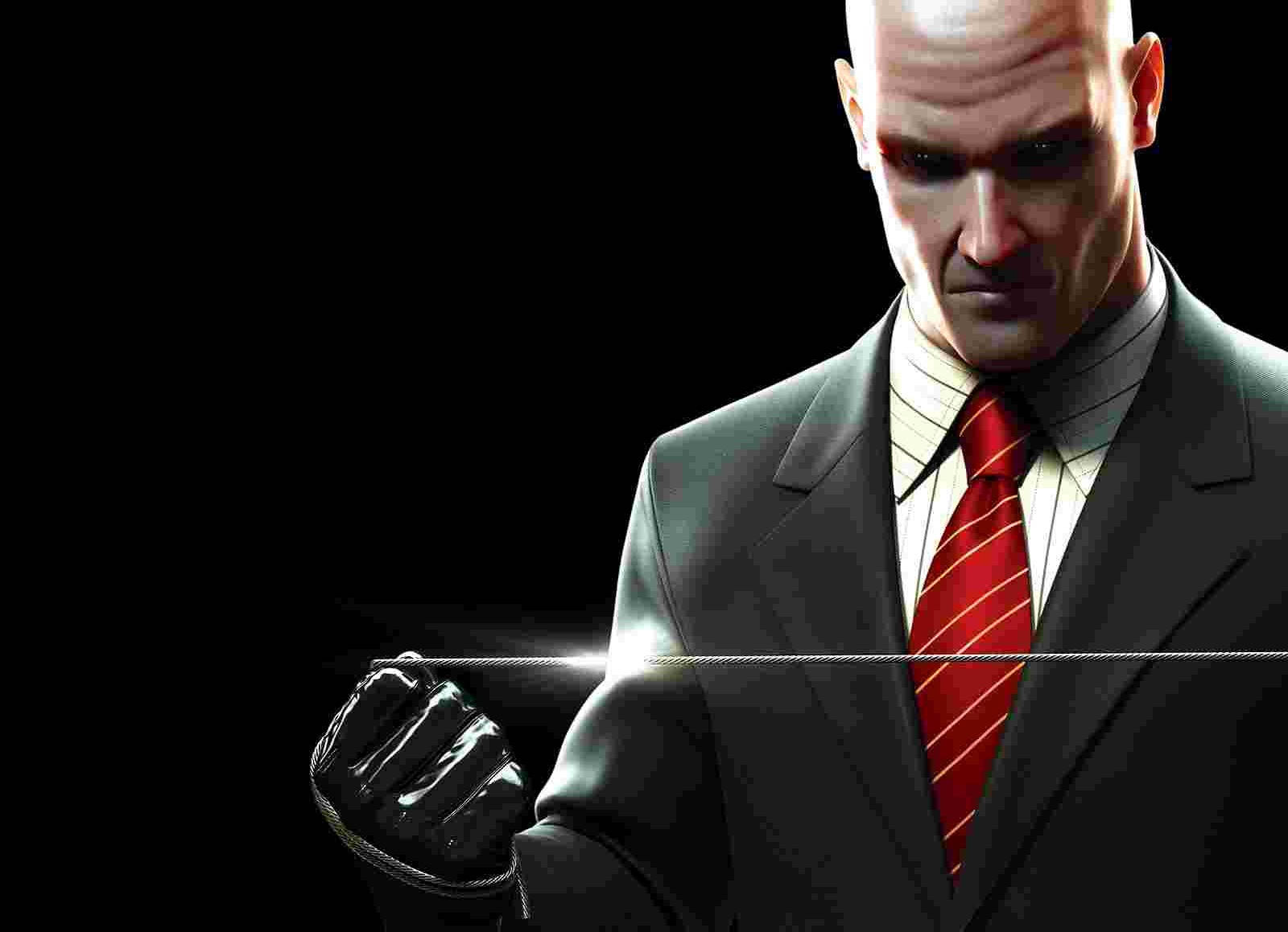 Hitman 2018's Agent 47 With Garrote Wallpaper