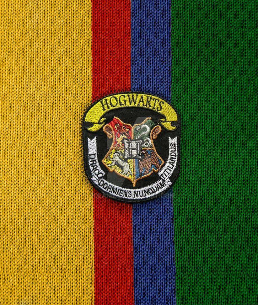 Hogwarts School Of Witchcraft And Wizardry Crest Wallpaper