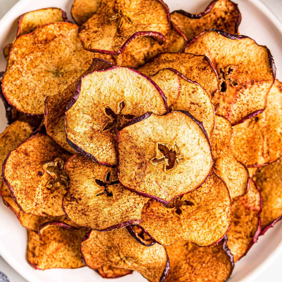 Homemade Cinnamon Apple Chips Wallpaper