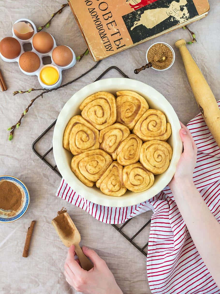 Homemade Cinnamon Rolls Preparation Wallpaper