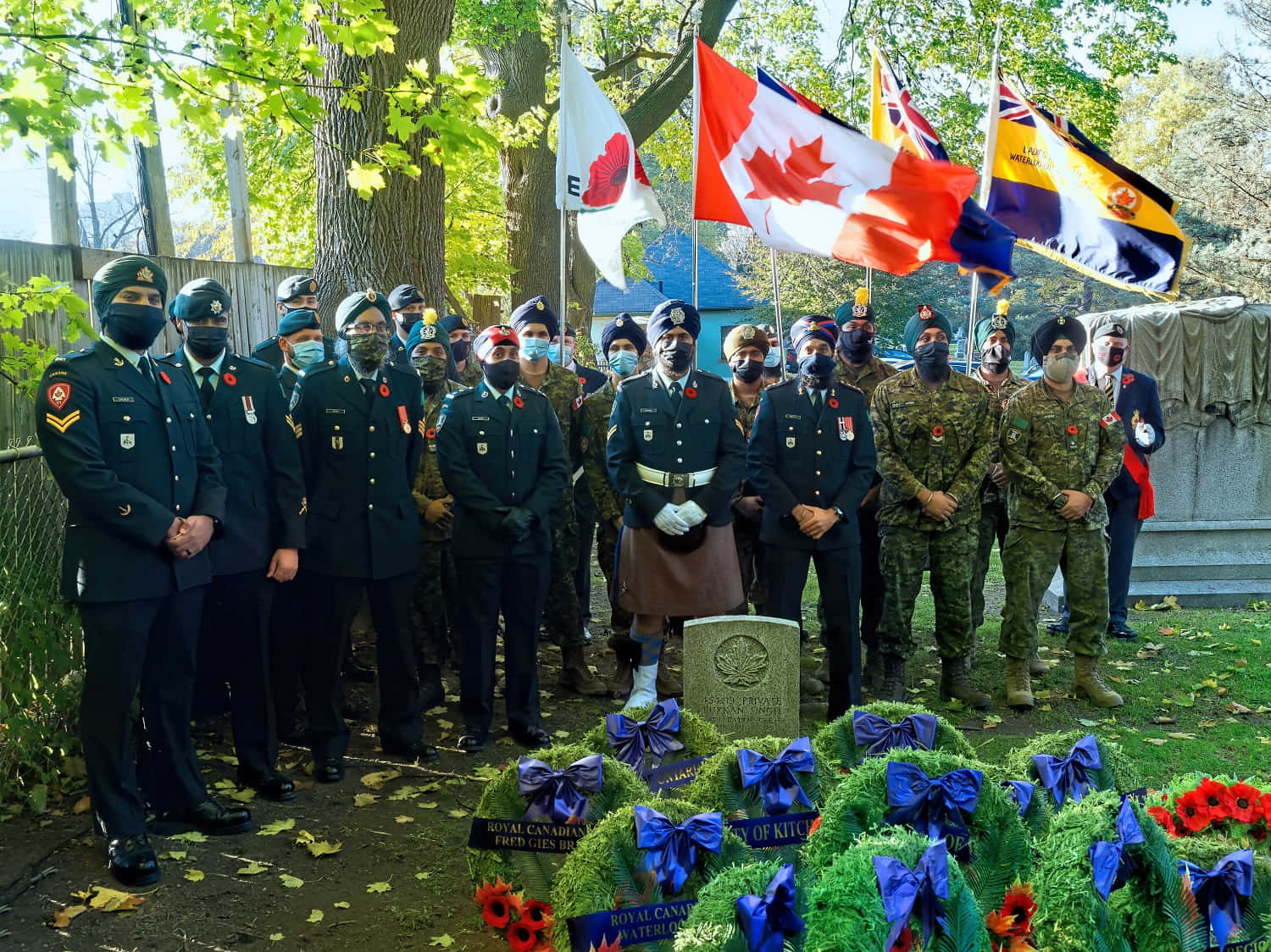 Honoring Heroes On Canada Remembrance Day Wallpaper