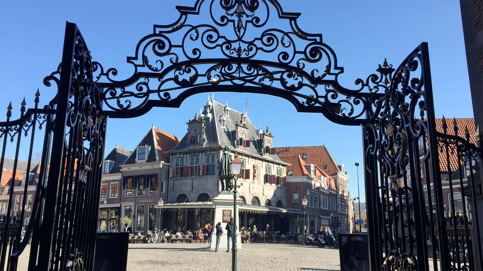 Hoorn Historic City Center Through Iron Gate Wallpaper