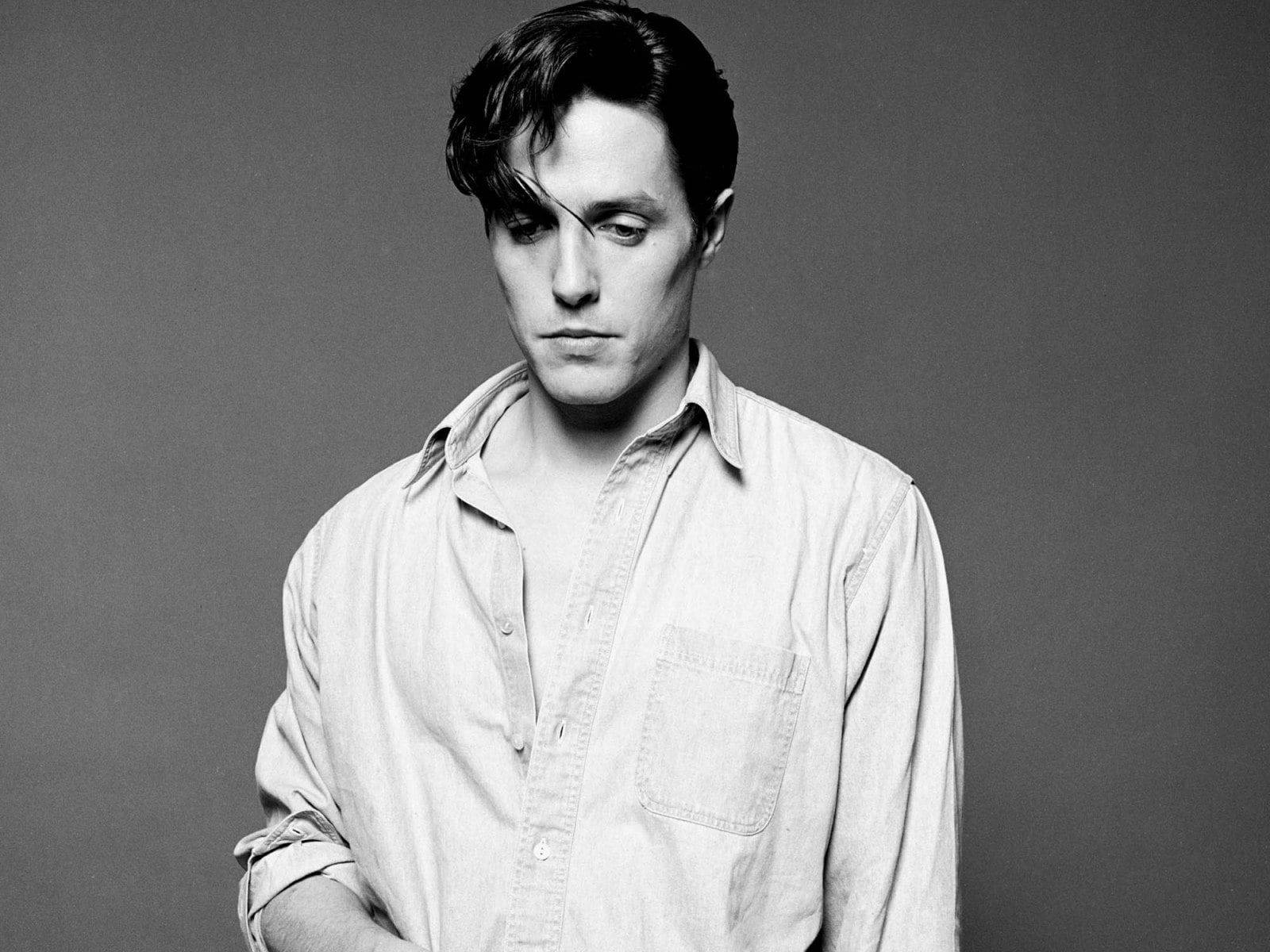 Hugh Grant Open Shirt Wallpaper