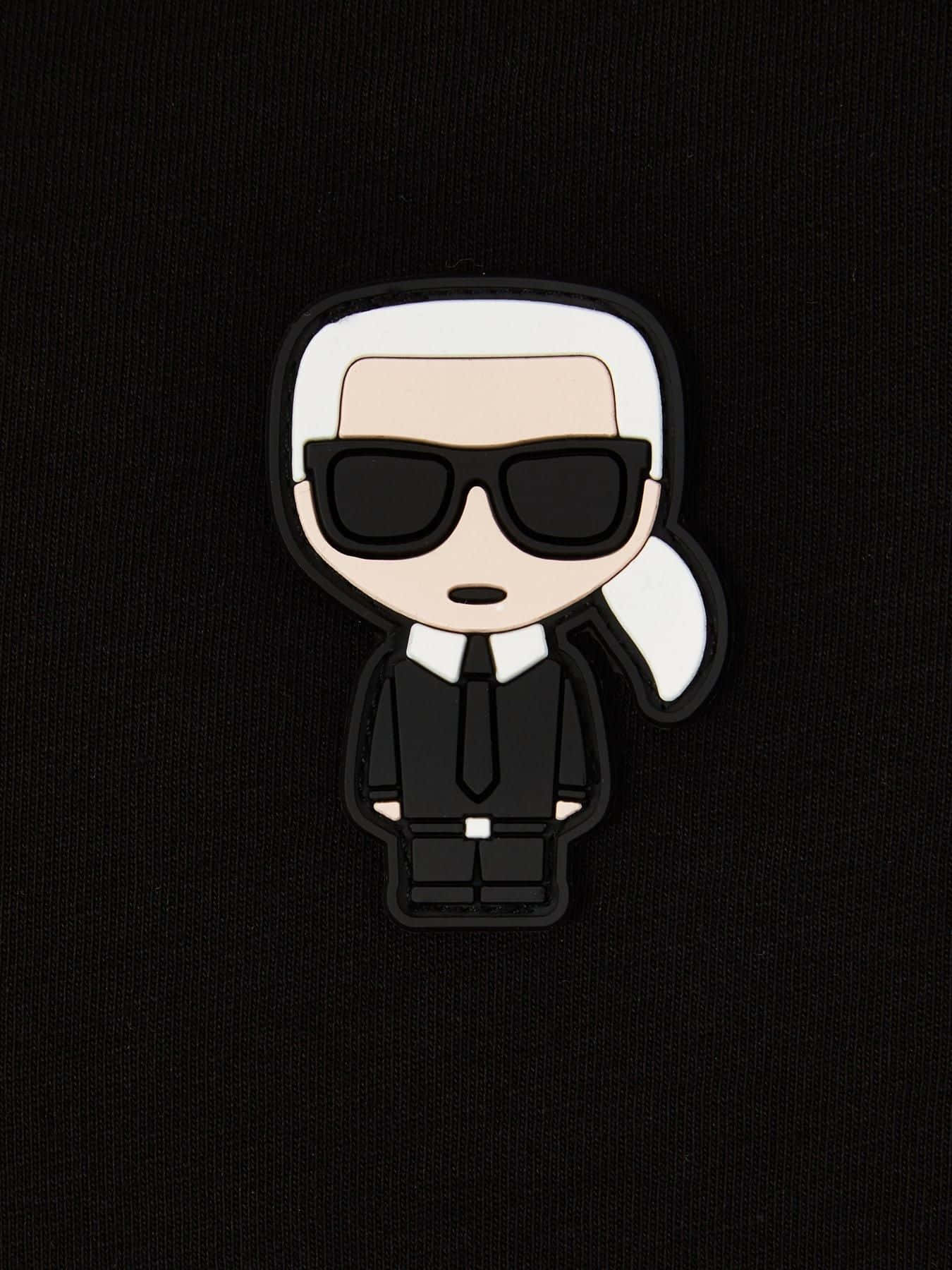 Iconic Fashion Designer Karl Lagerfeld Wallpaper