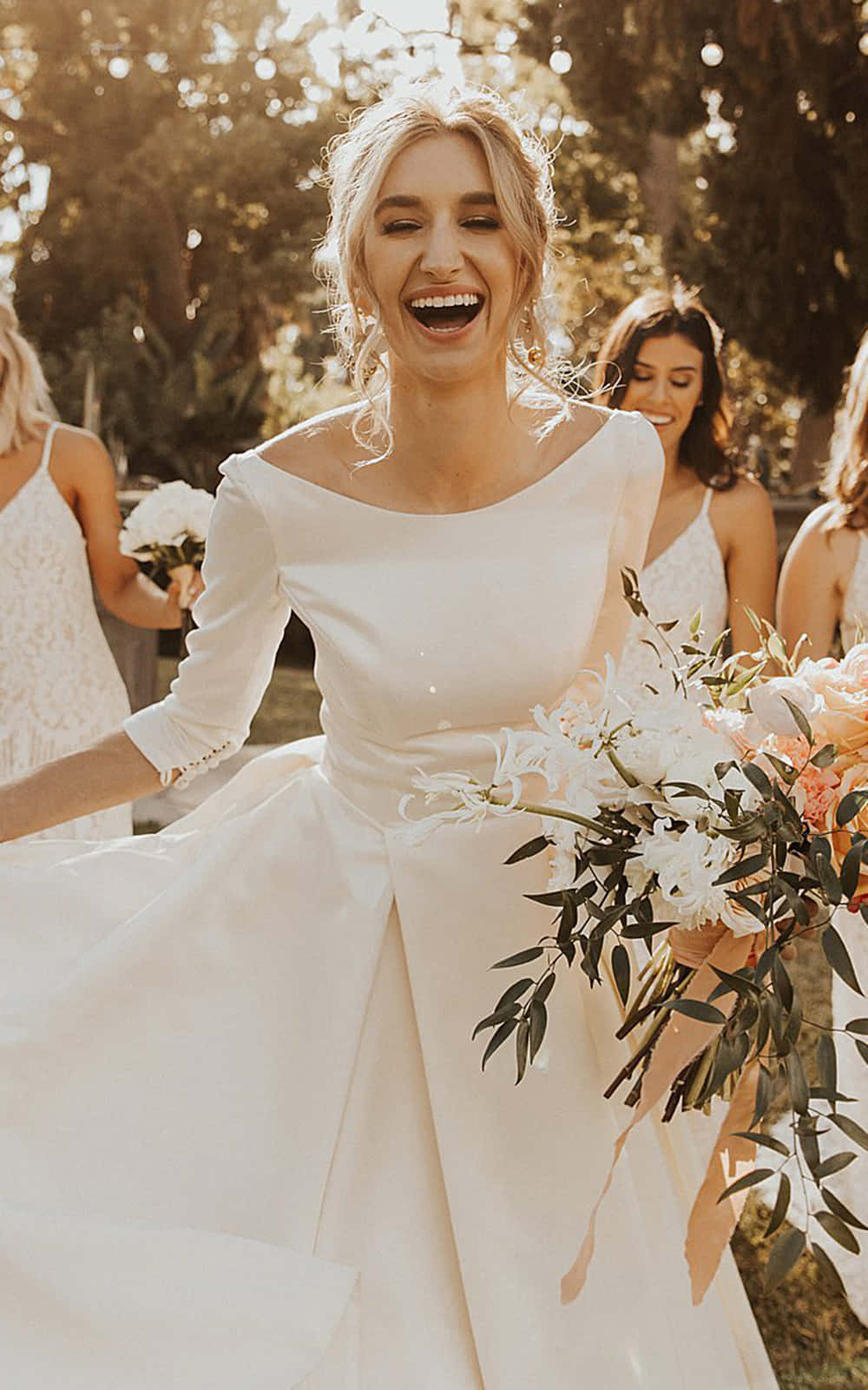 Image Bride In Elegant White Dress Wallpaper