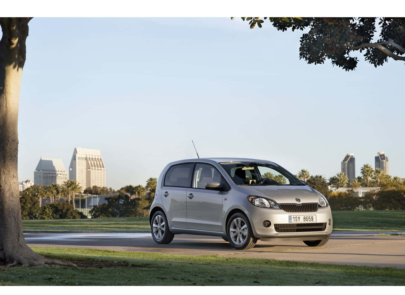 Impeccable Design Of Skoda Citigo Wallpaper