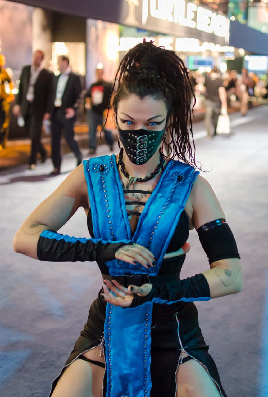 Impressive Mortal Kombat Cosplay Duo Showcasing Their Skills Wallpaper