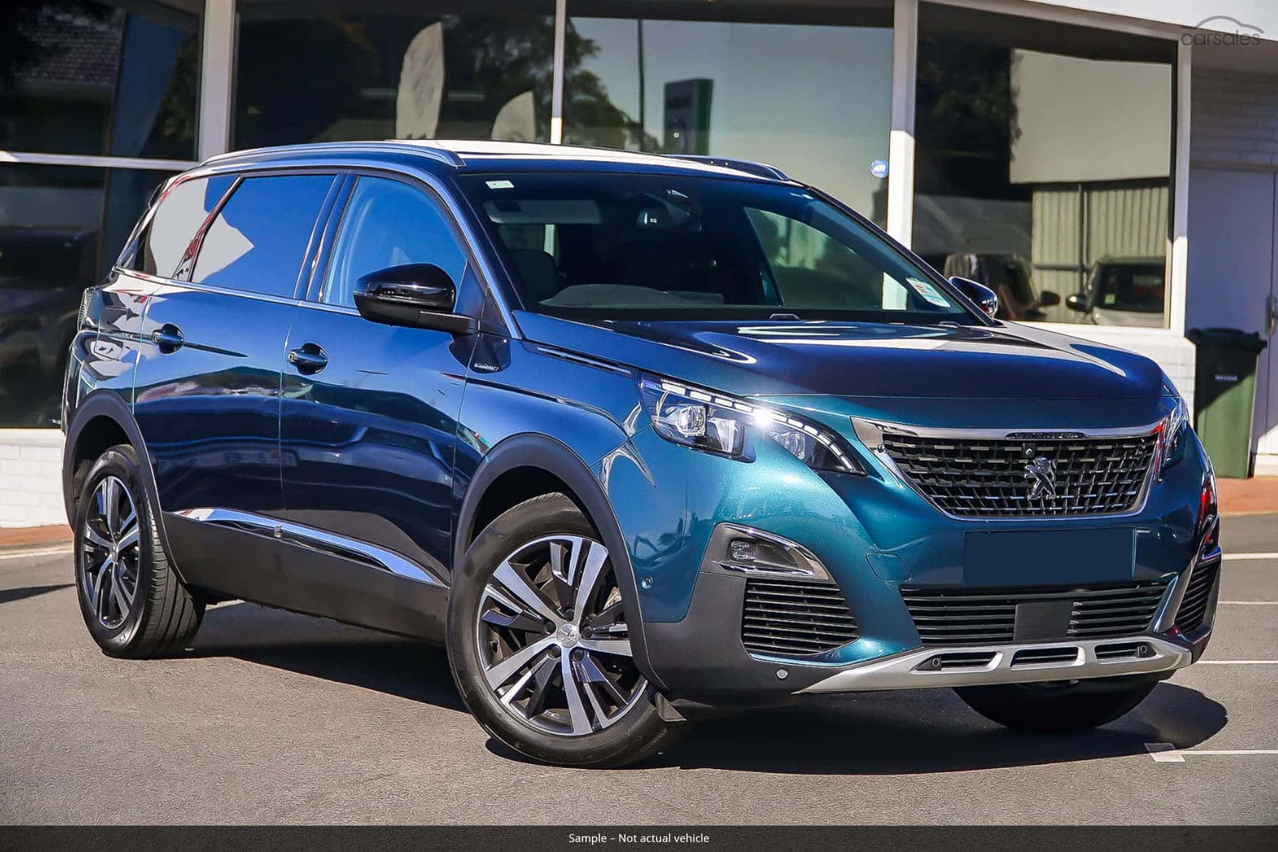 Impressive Peugeot 5008 Conquering The Open Road Wallpaper