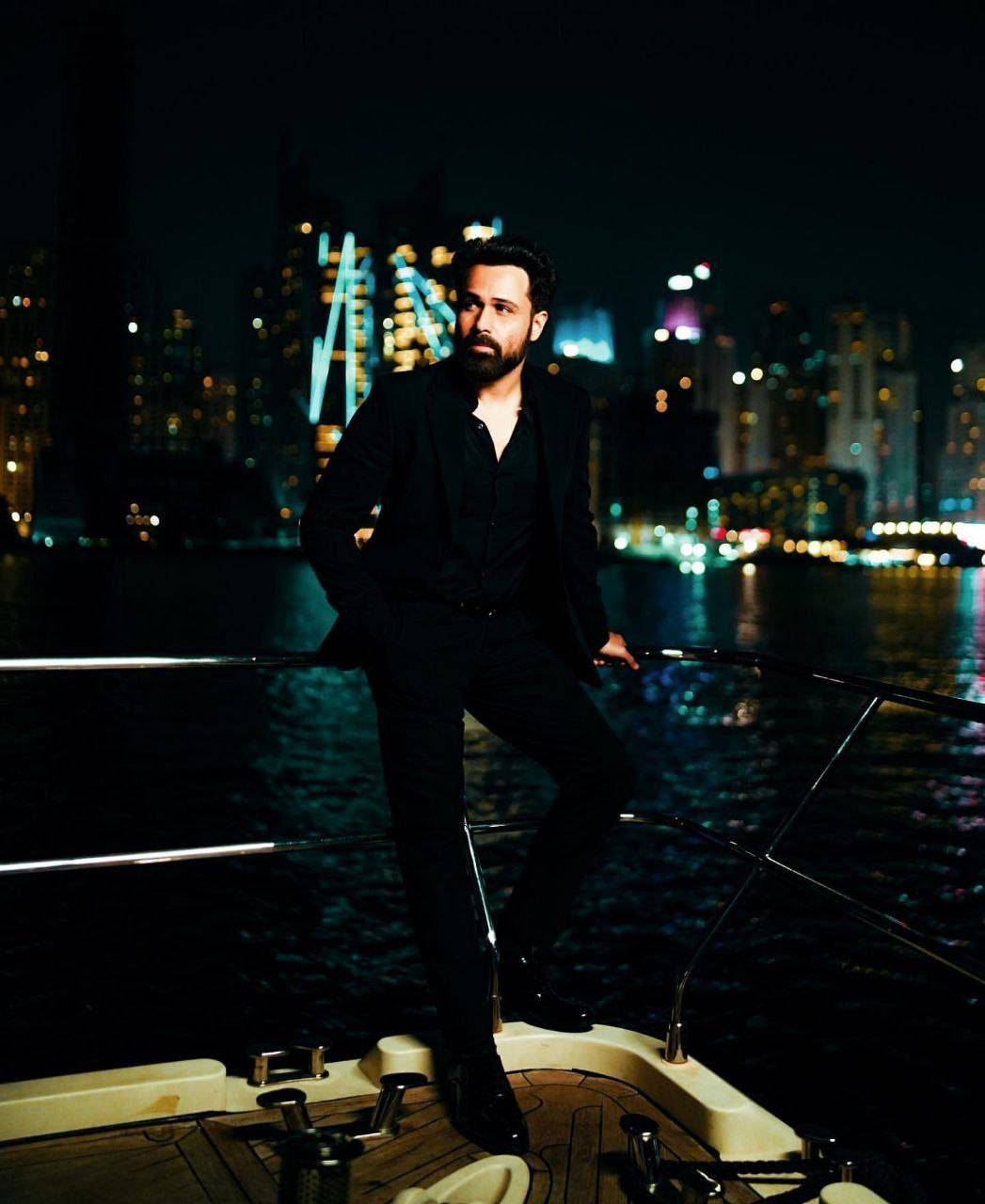 Imran Hashmi Yacht Wallpaper