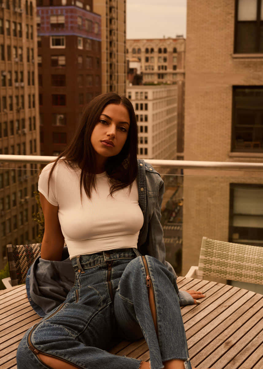 Inanna Sarkis Urban Rooftop Pose Wallpaper