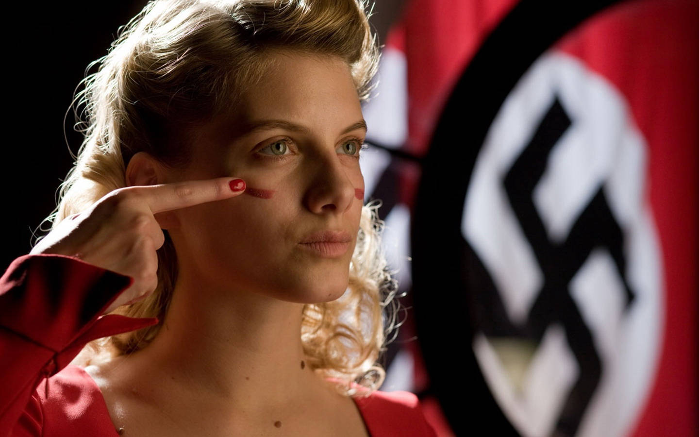 Inglourious Basterds Shosanna Dreyfus Wallpaper