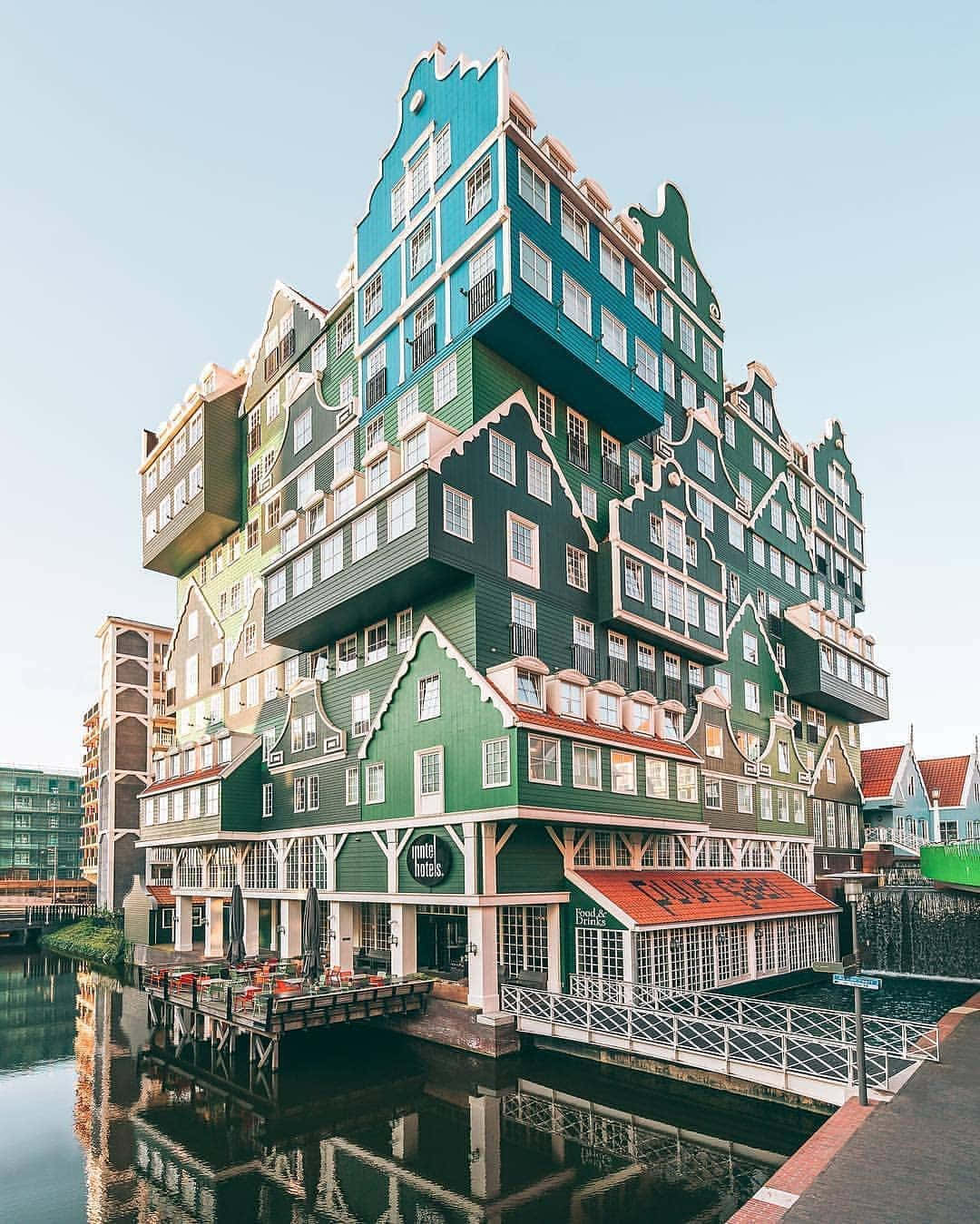 Inntel Hotel Zaandam At Sunrise Wallpaper