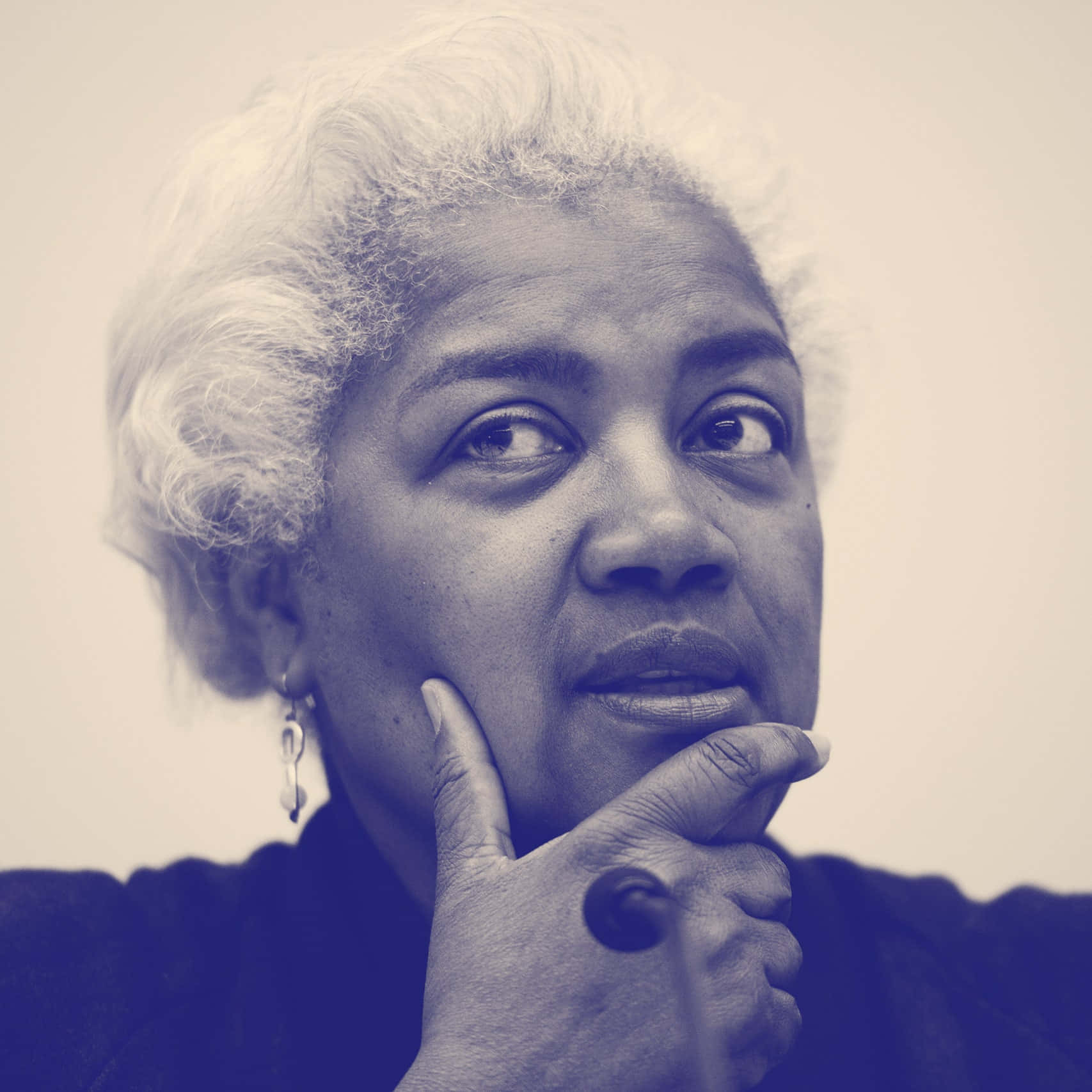 Inspirational Portrait Of Donna Brazile Wallpaper