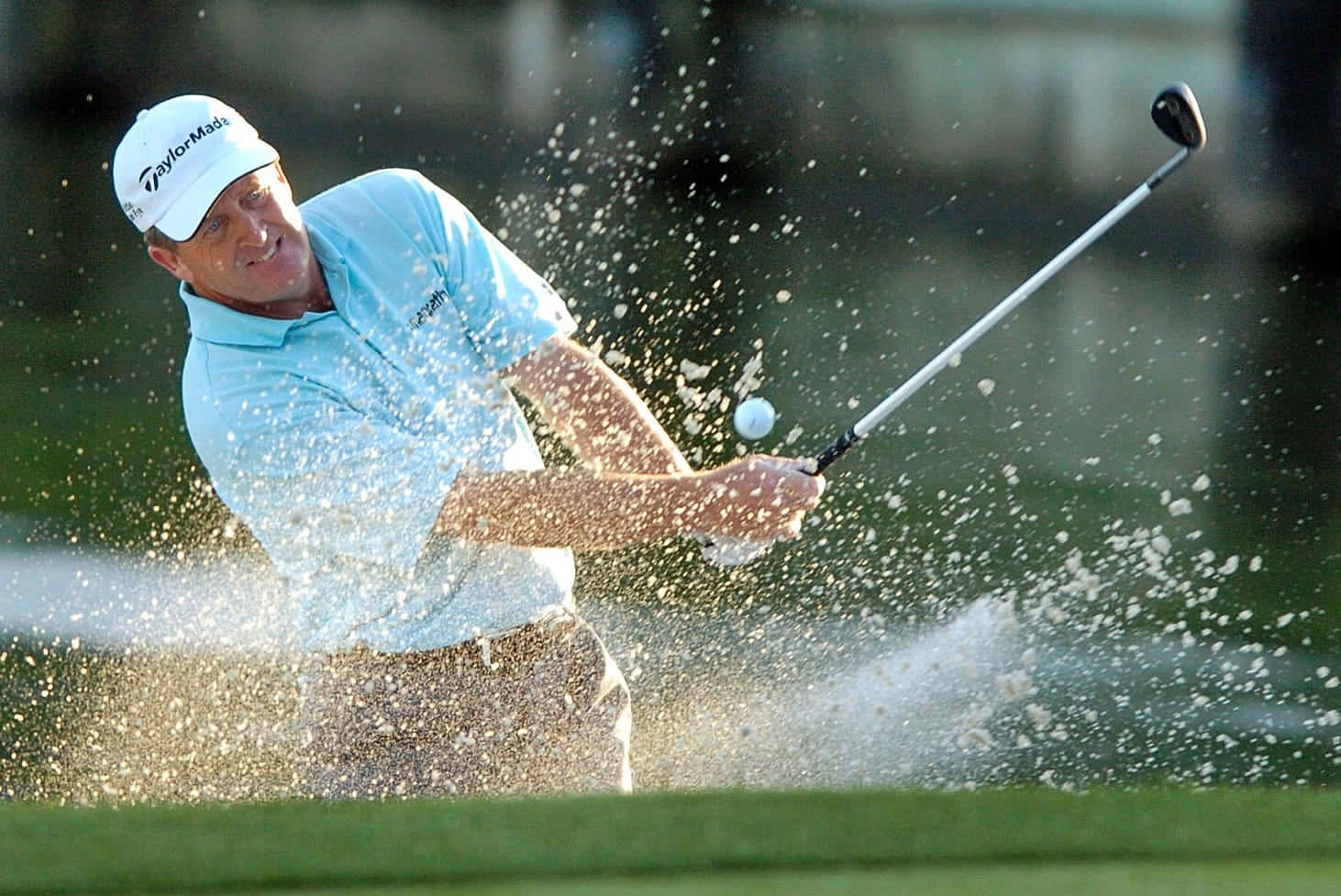 Intense Golf Playing Fred Funk Wallpaper