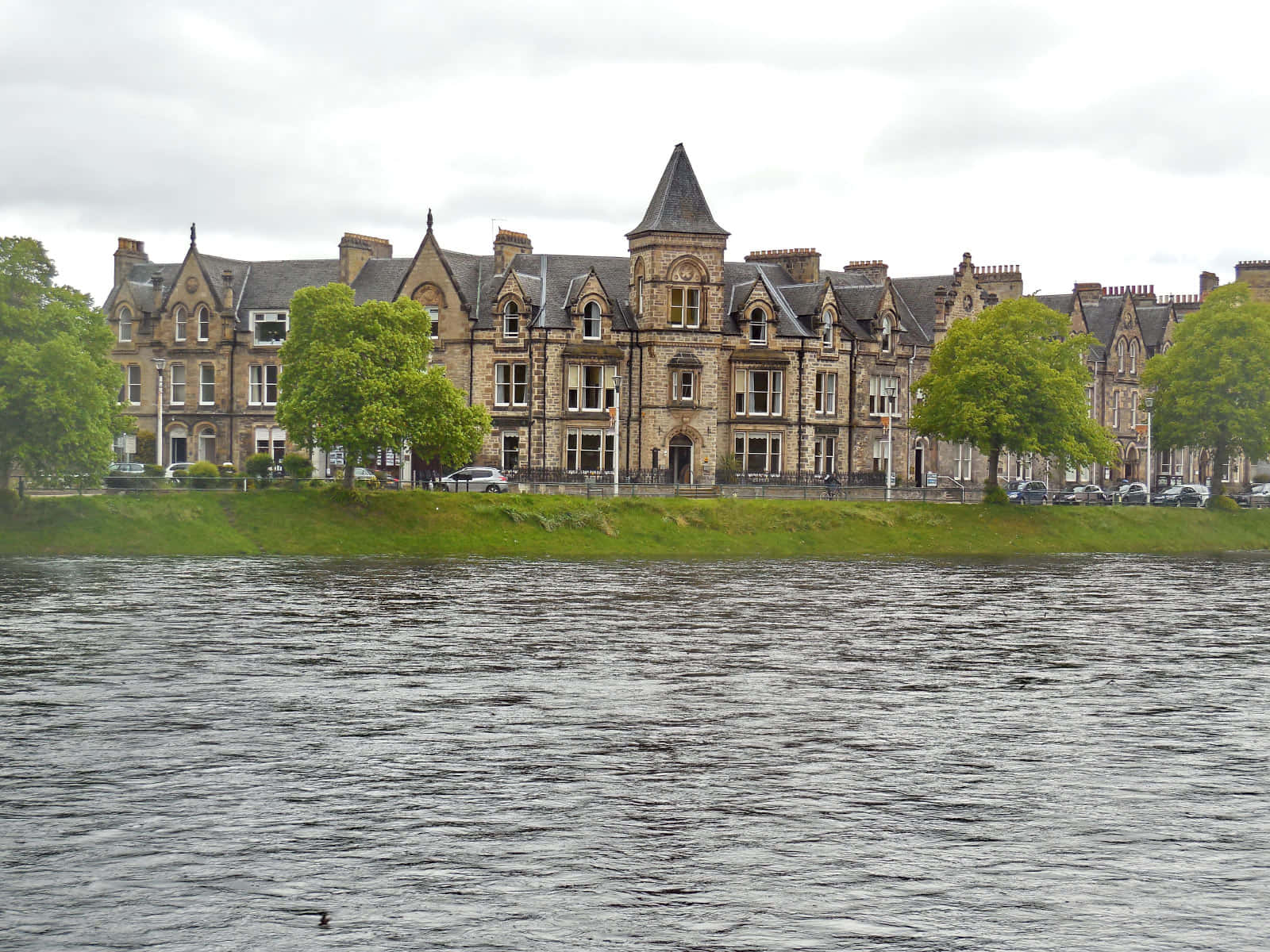 Inverness Riverbank Architecture Wallpaper