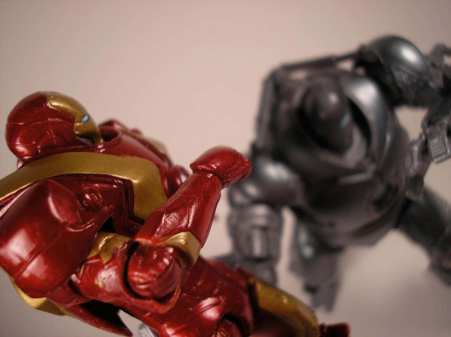 Iron Man Vs Iron Monger Action Figures Wallpaper