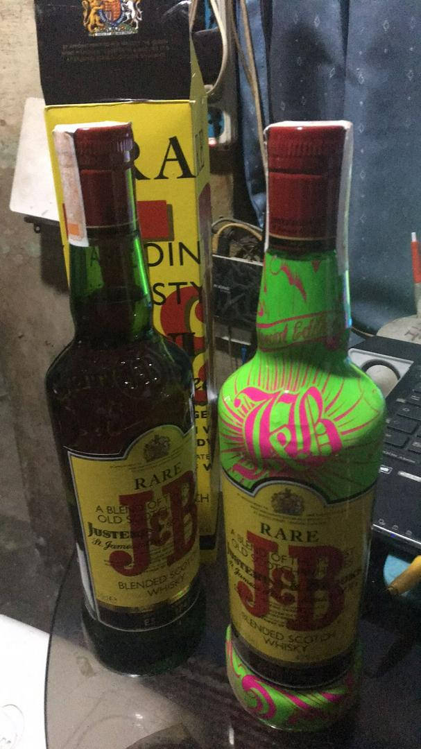 J&b Bottle Rare Tatoo Bottle Wallpaper