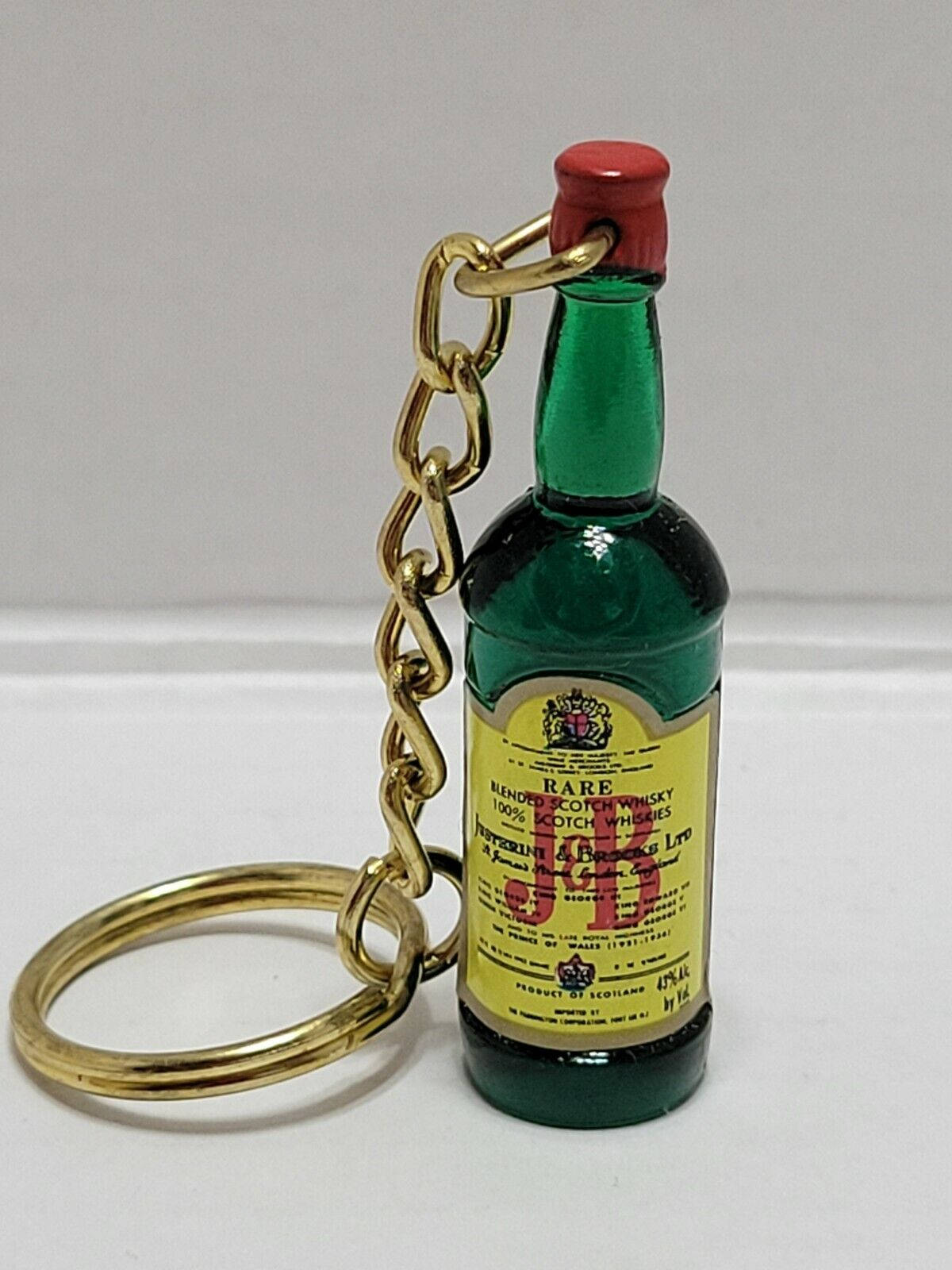 J&b Rare Bottle Key Chain Wallpaper