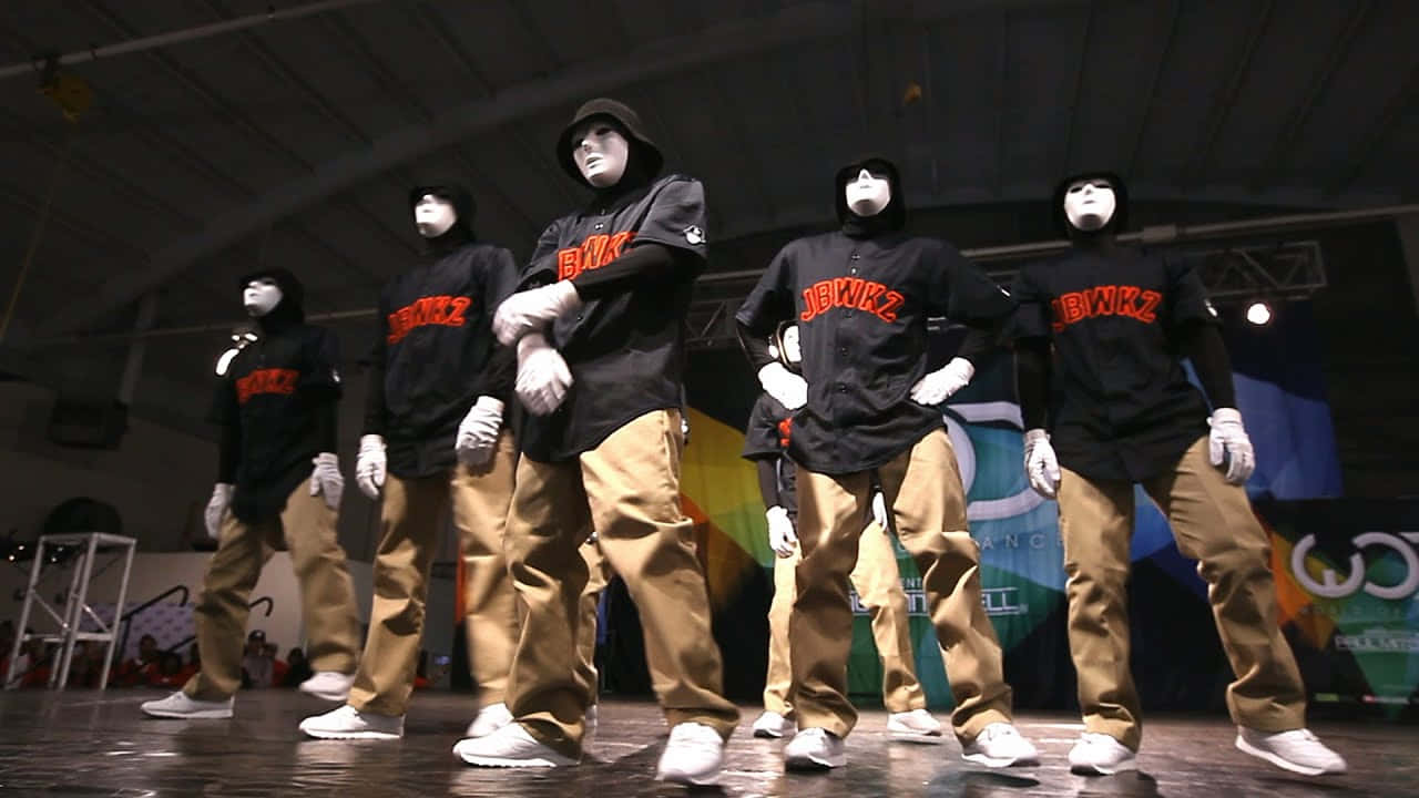 Jabbawockeez Black Shirt Brown Pants Stage Wallpaper