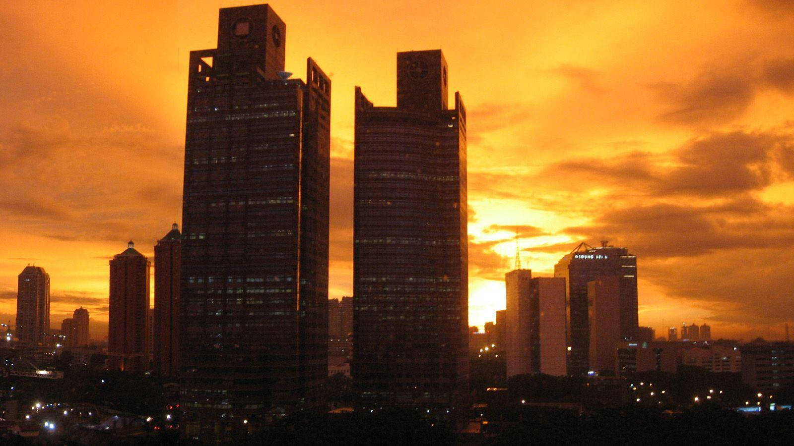 Jakarta Sunset Cityscape Wallpaper