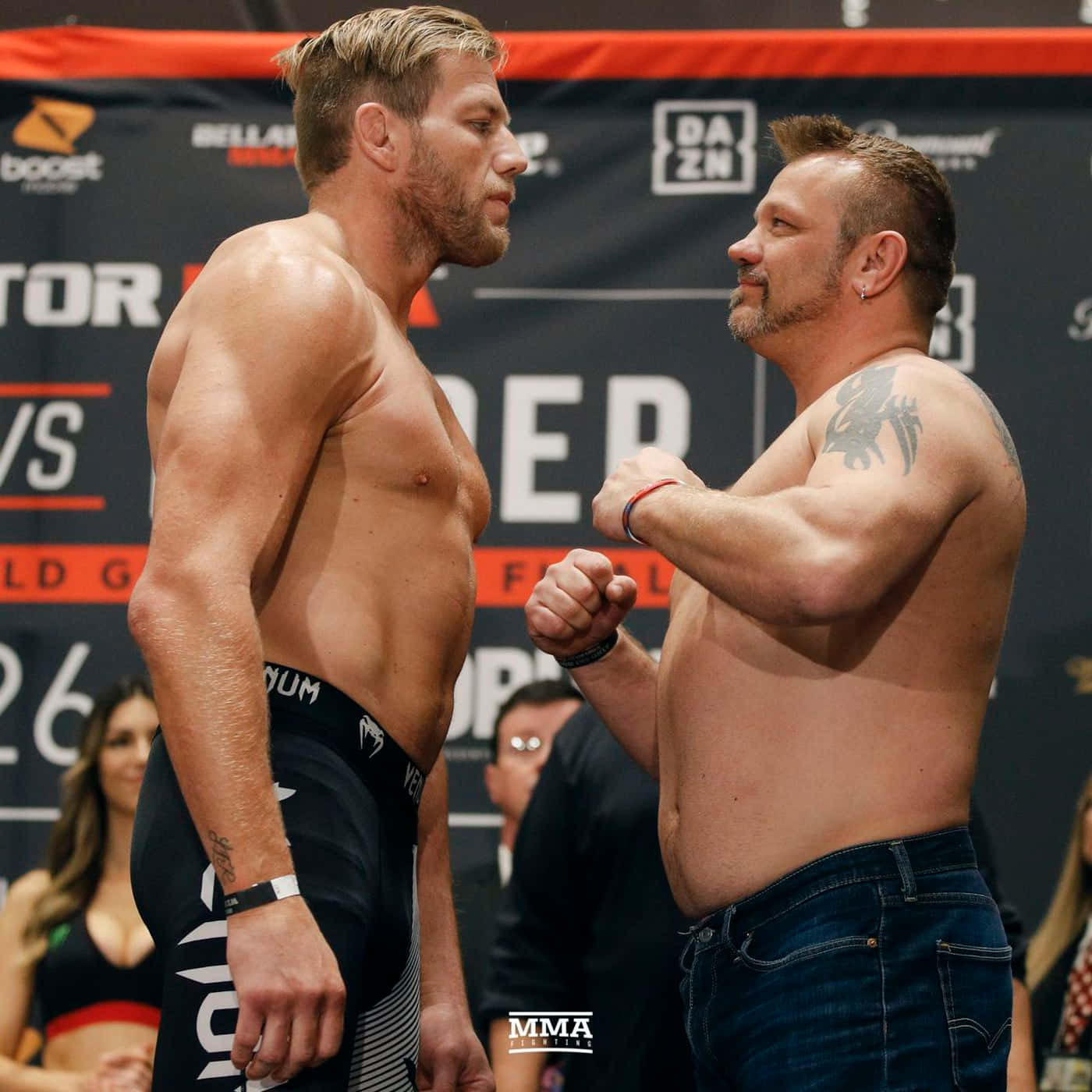 Jake Hager Facing Jw Kiser At Bellator 214 Wallpaper