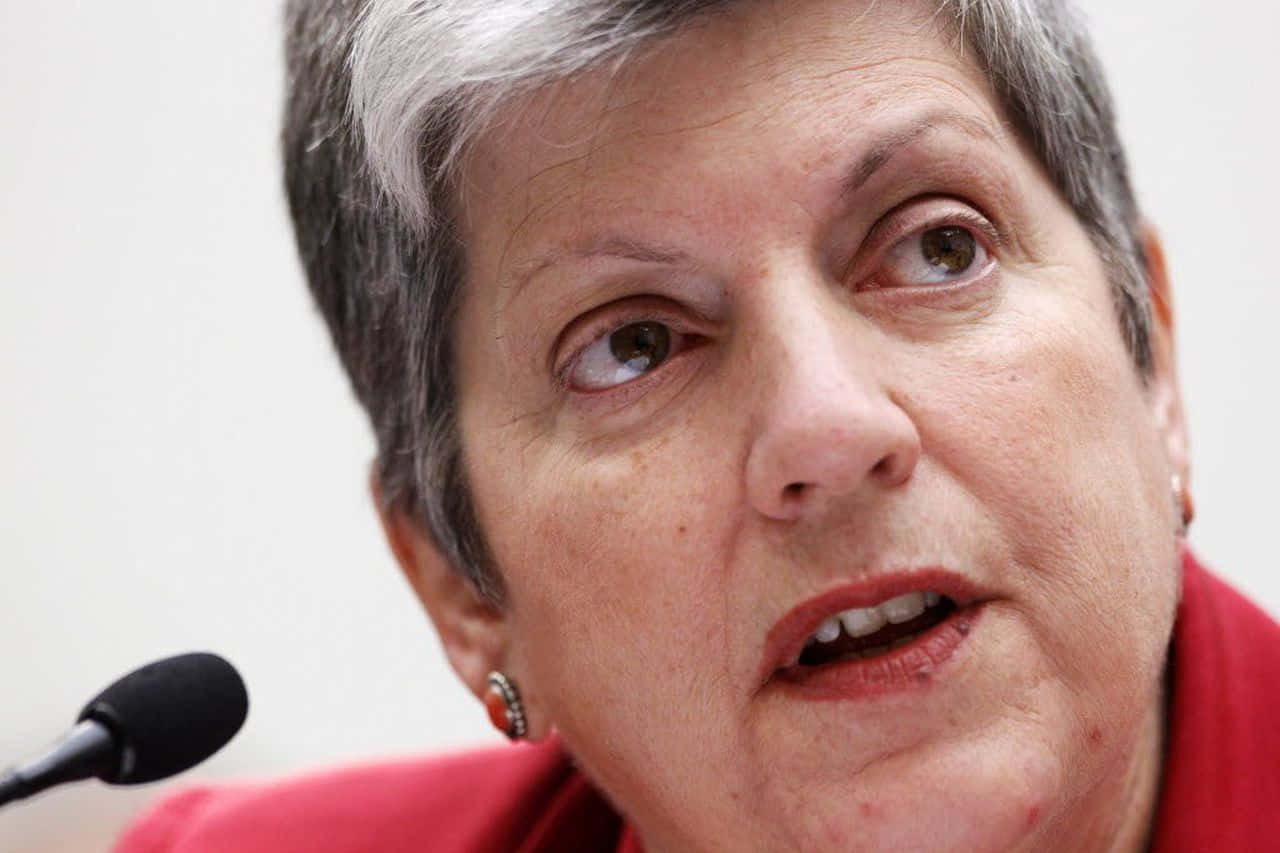 Janet Napolitano Close-up Wallpaper