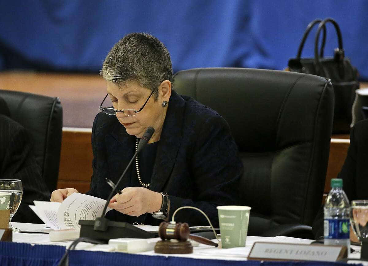 Janet Napolitano Reading Wallpaper