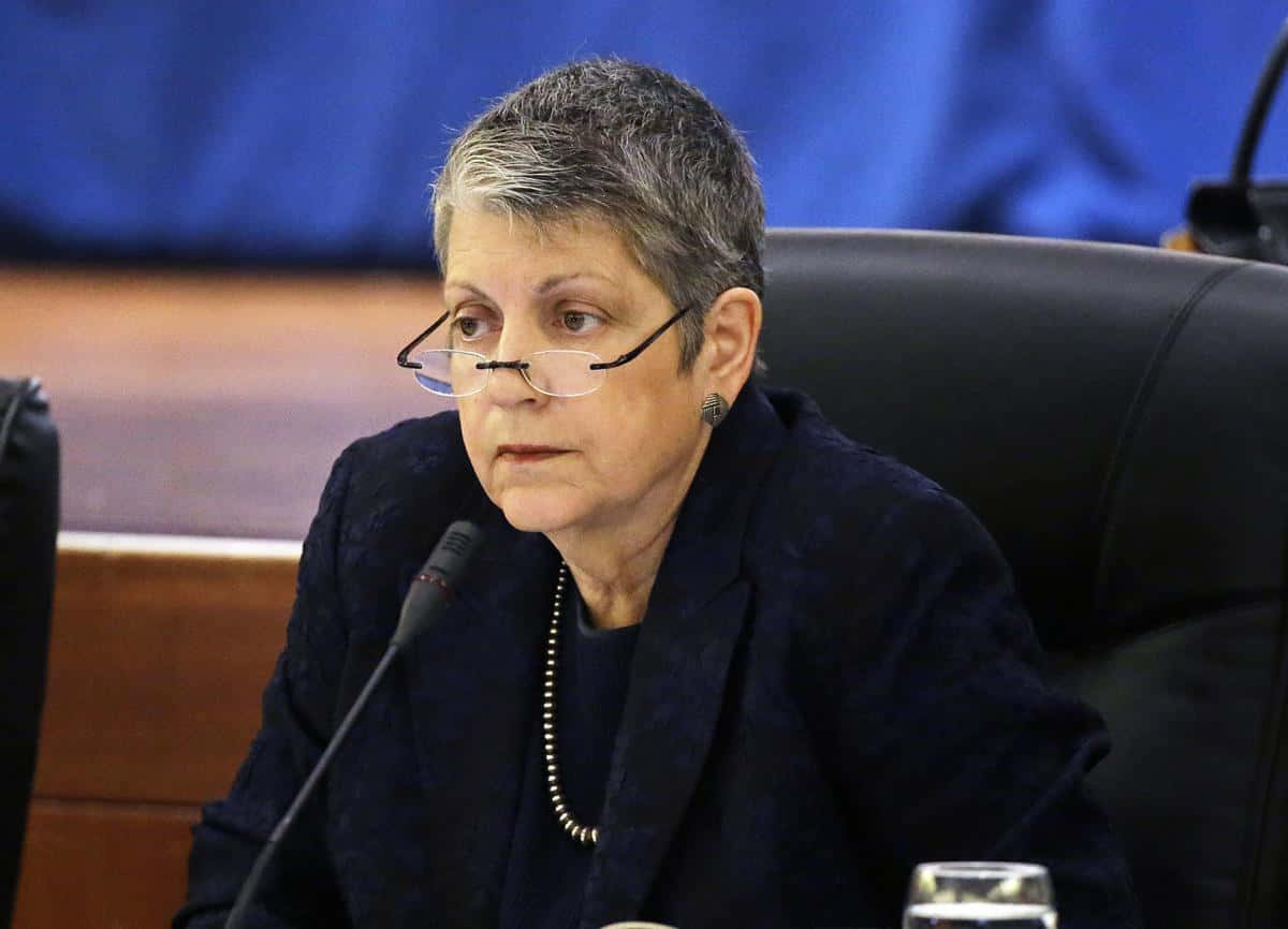 Janet Napolitano Serious Wallpaper