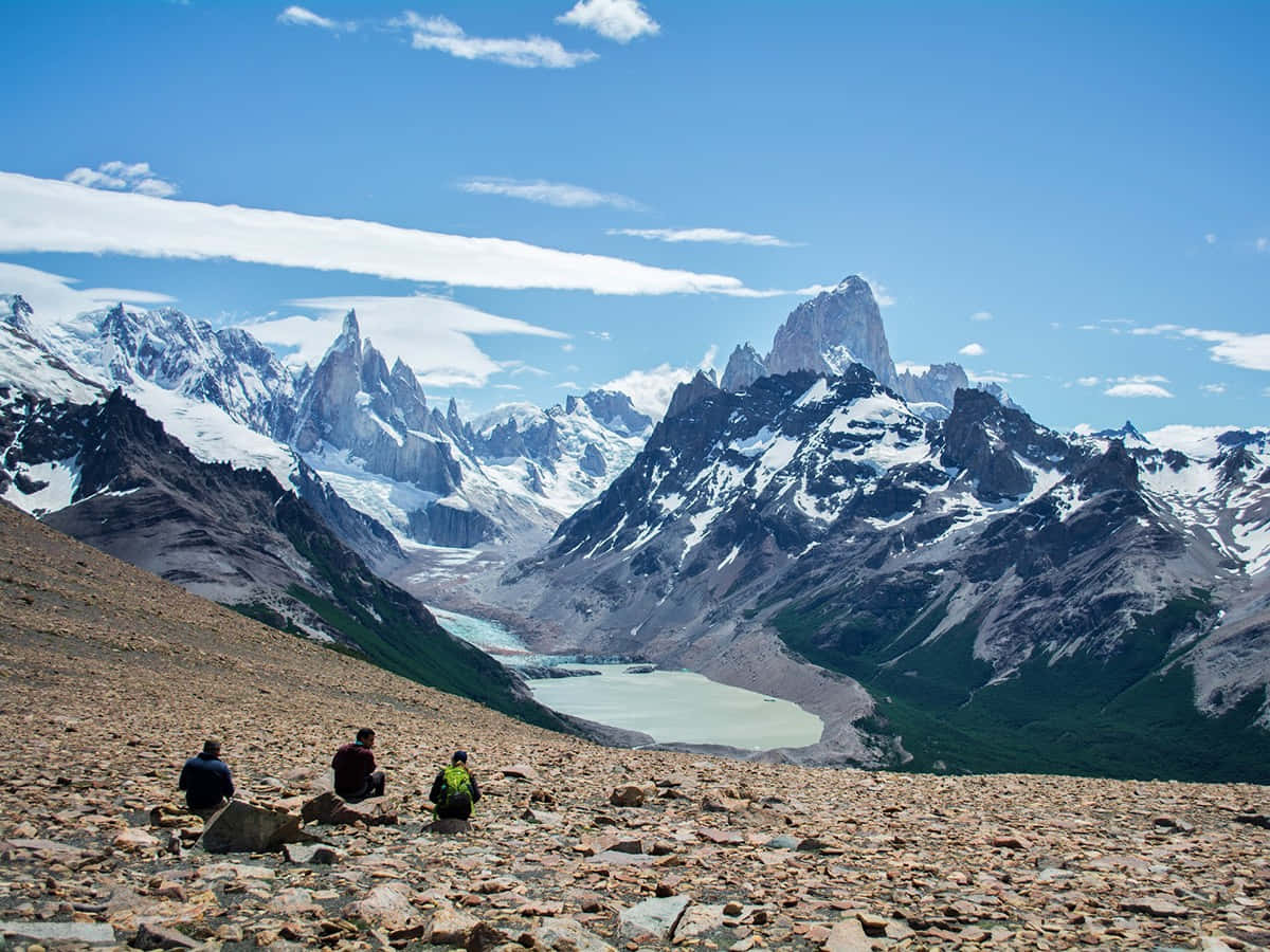 Jaw Dropping Mountain View Of El Chalten Wallpaper