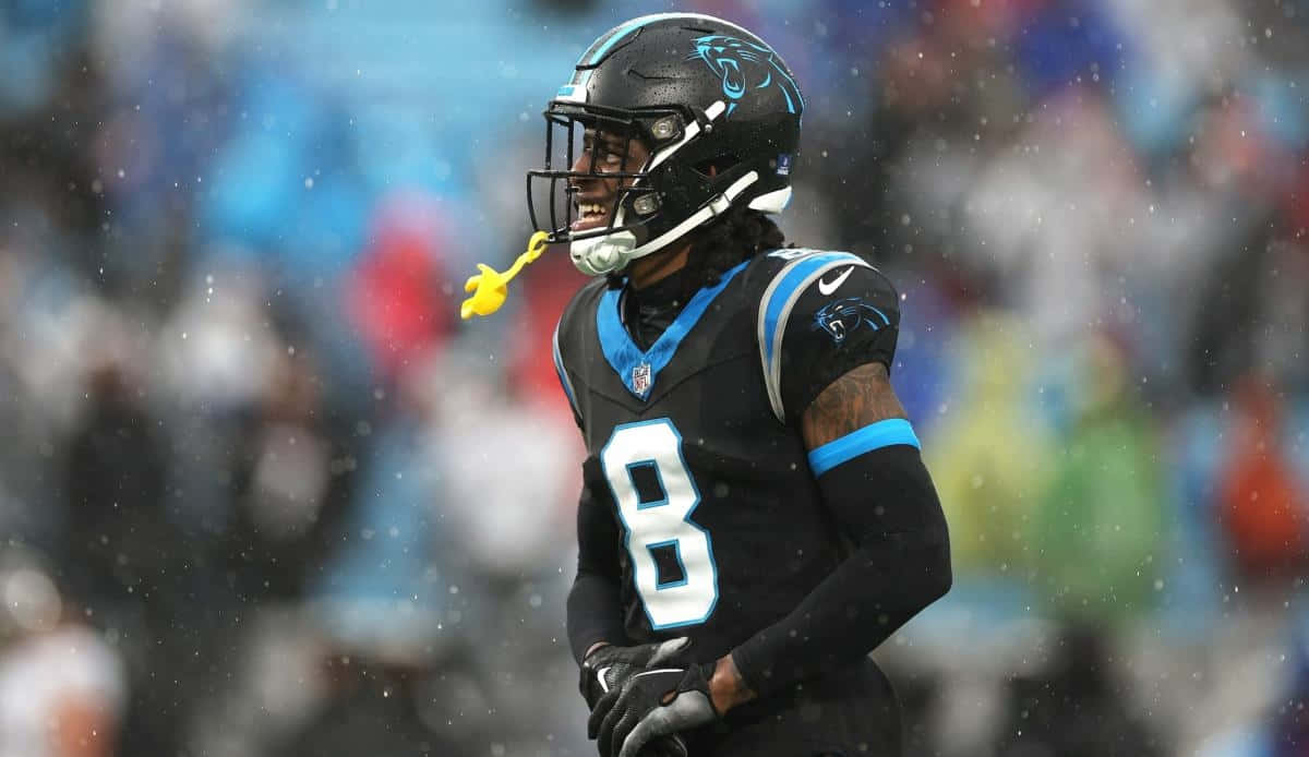 Jaycee Horn Carolina Panthers Rainy Game Wallpaper