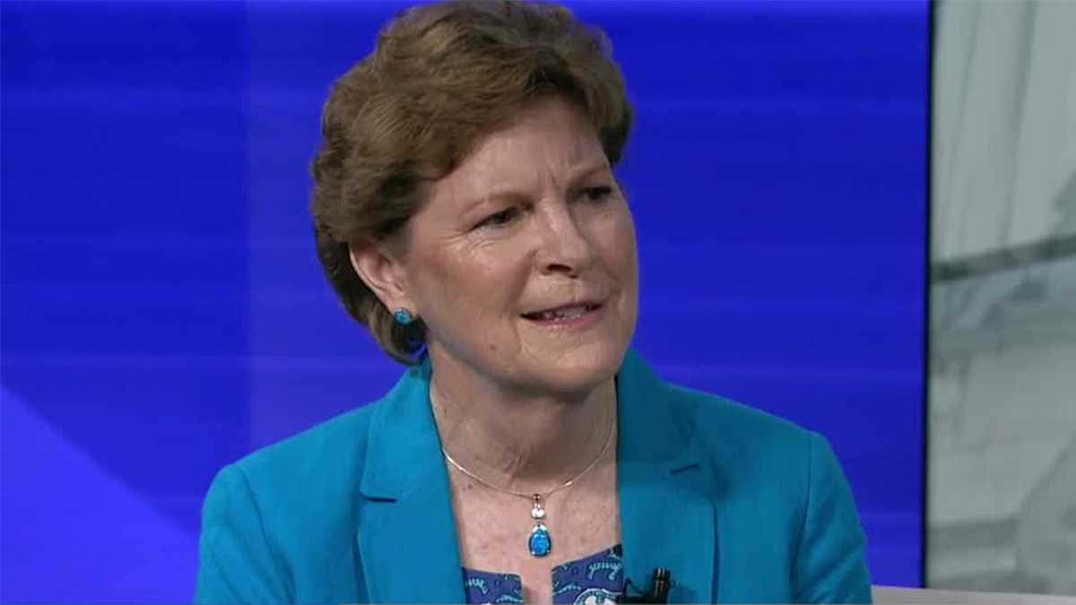 Jeanne Shaheen Interview Wallpaper