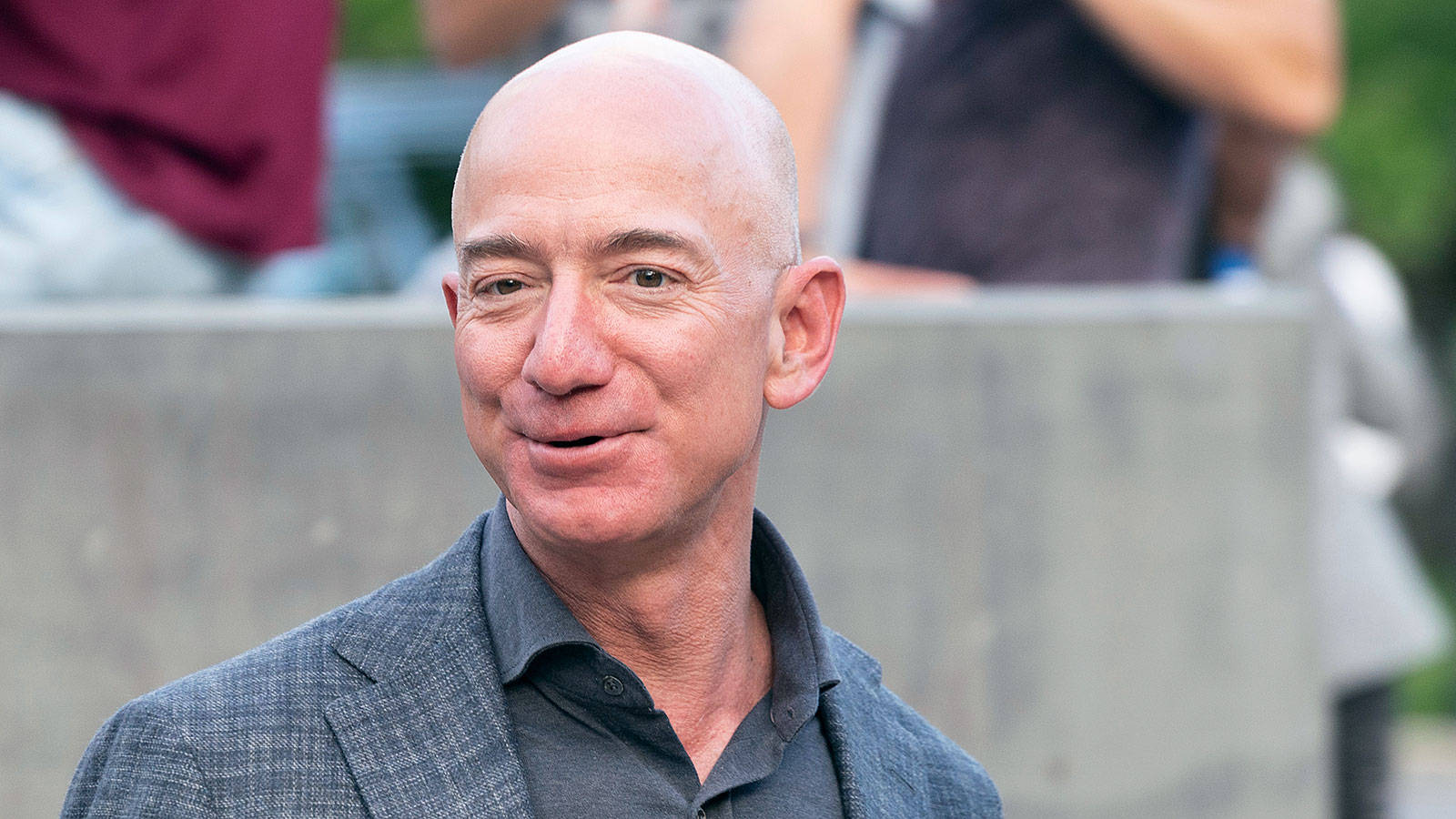 Jeff Bezos Outdoors Wallpaper