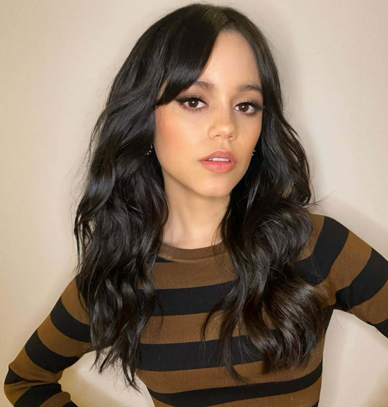 Jenna Ortega Striped Top Portrait Wallpaper