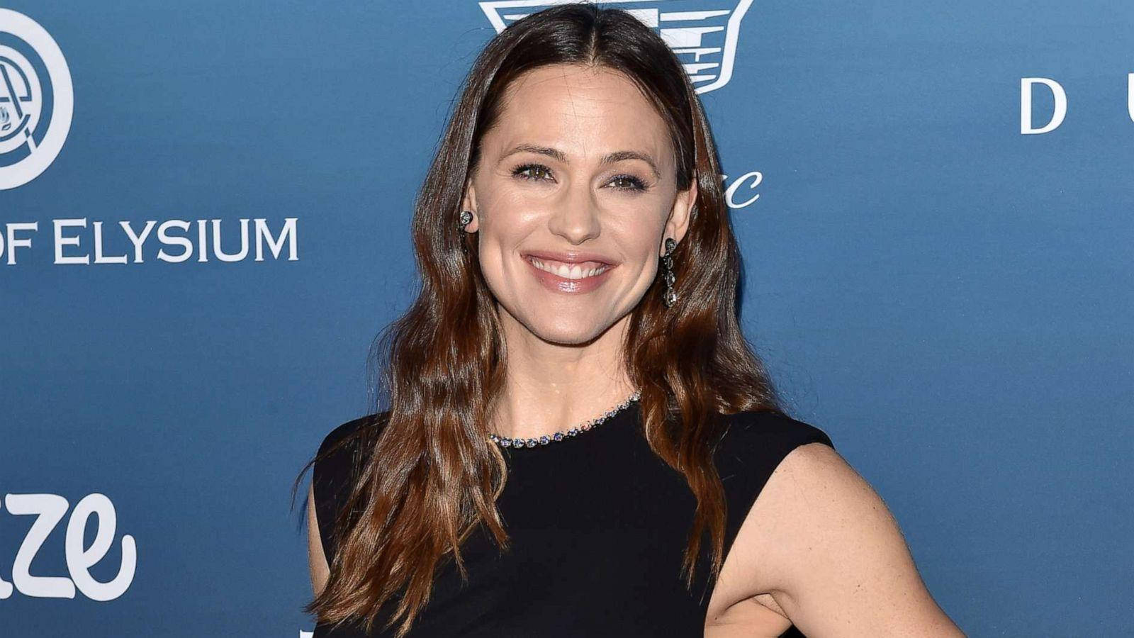 Jennifer Garner At A Gala Wallpaper