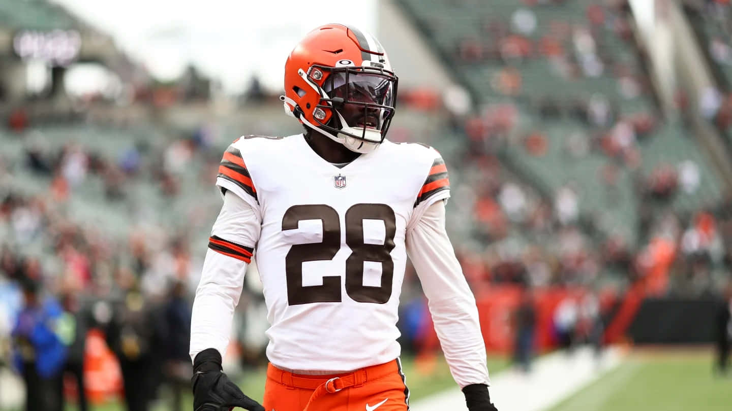 Jeremiah Owusu Koramoah Cleveland Browns Game Day Wallpaper