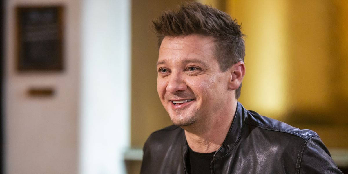 Jeremy Renner On Interview Wallpaper