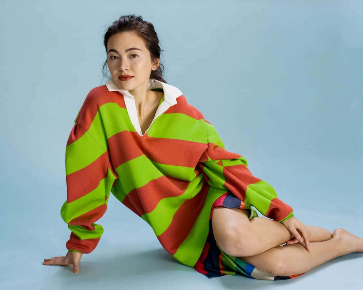 Jessica Henwick Colorful Attire Wallpaper