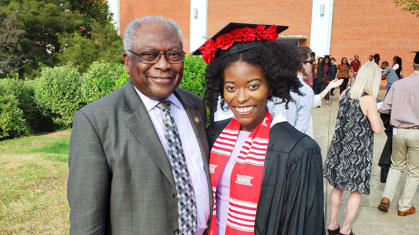 Jim Clyburn With Granddaughter Wallpaper