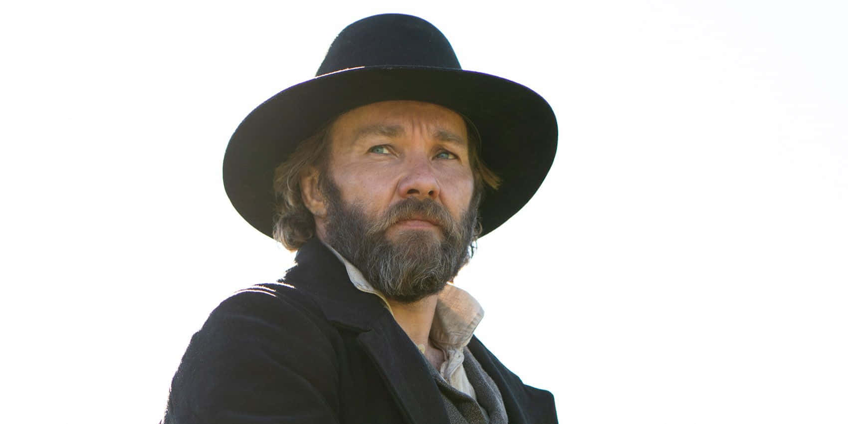 Joel Edgerton Western Look Wallpaper