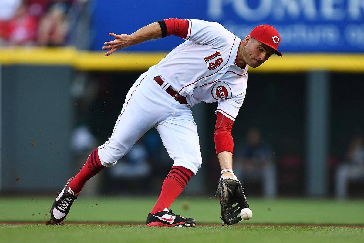 Joey Votto Scooping Up The Baseball Wallpaper