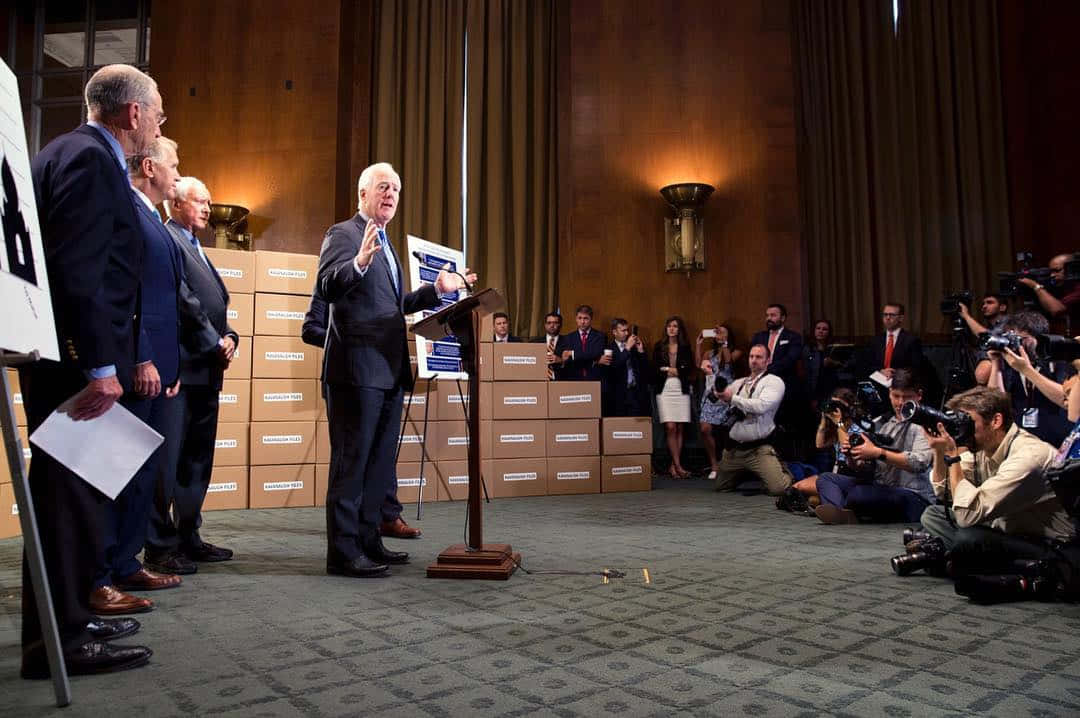 John Cornyn Declaring To Reporters Wallpaper