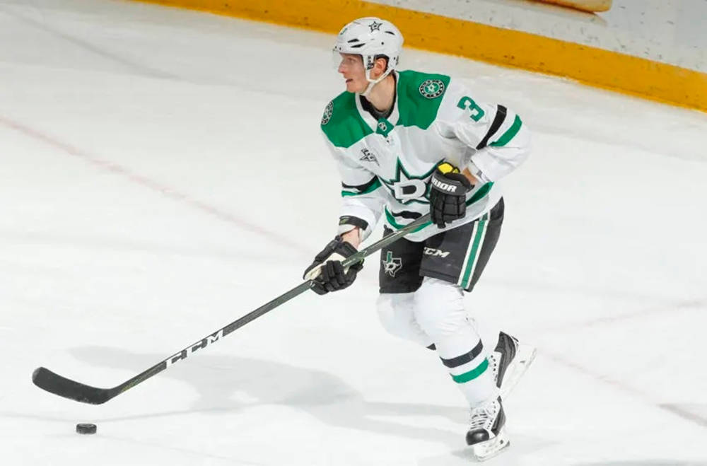 John Klingberg Nhl Player Photo Wallpaper