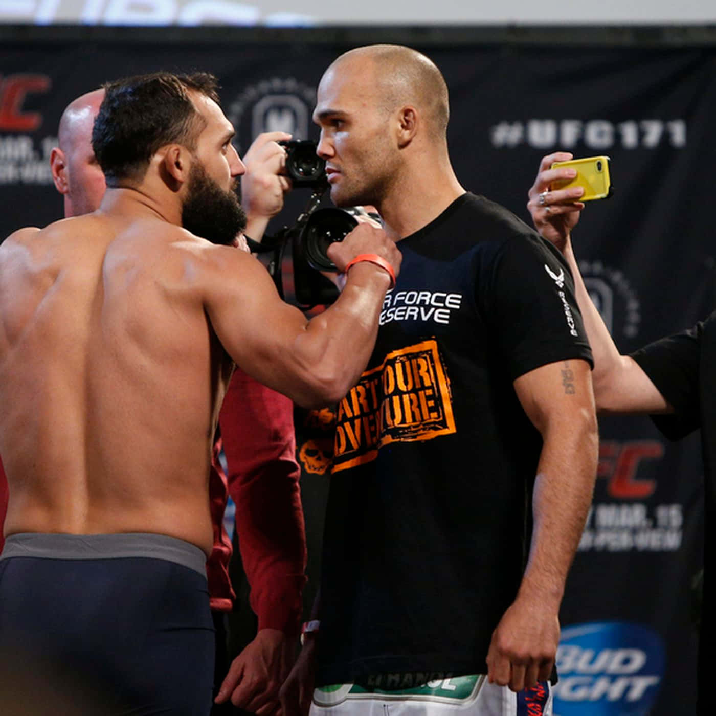 Johny Hendricks Face To Face Wallpaper