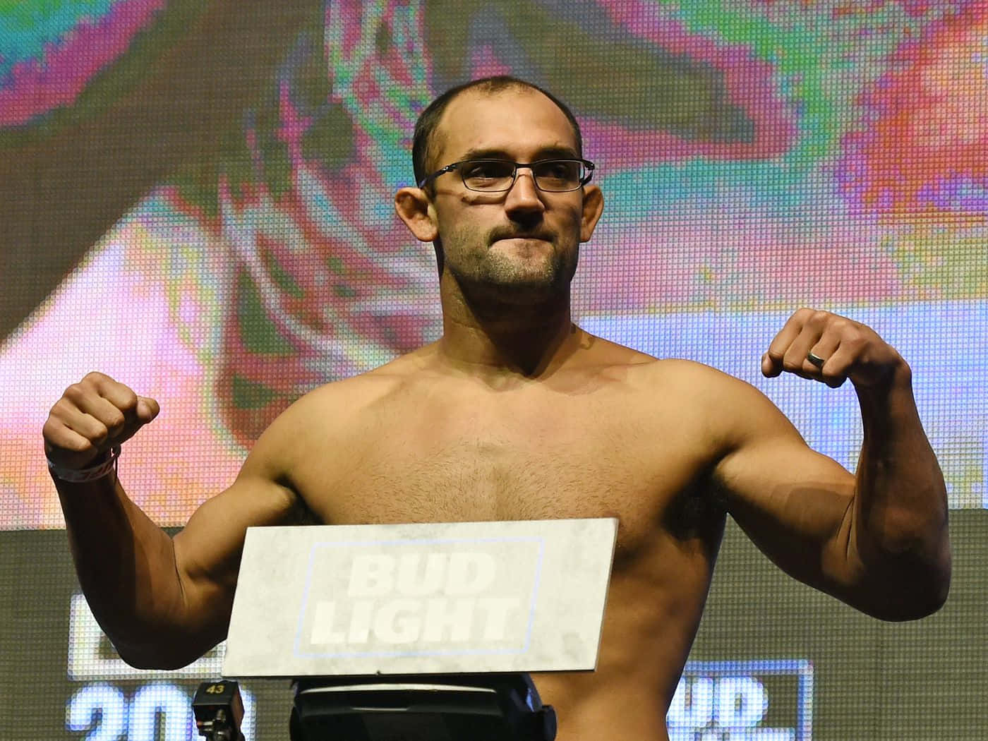 Johny Hendricks Shaved Head Wallpaper