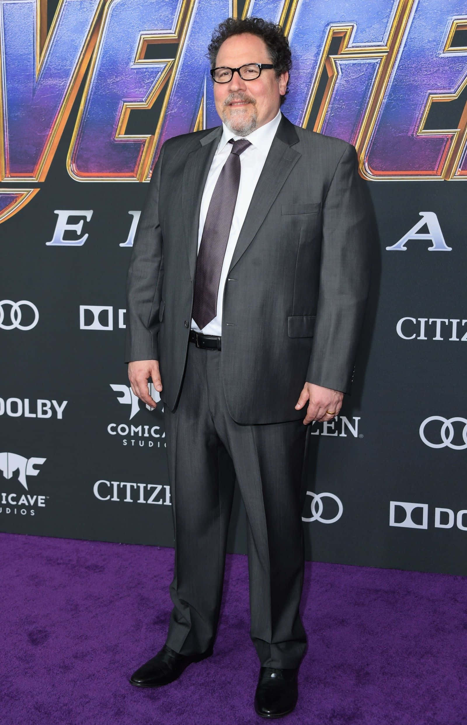 Jon Favreau Looks Statement In His Sharp Navy Blue Suit Wallpaper