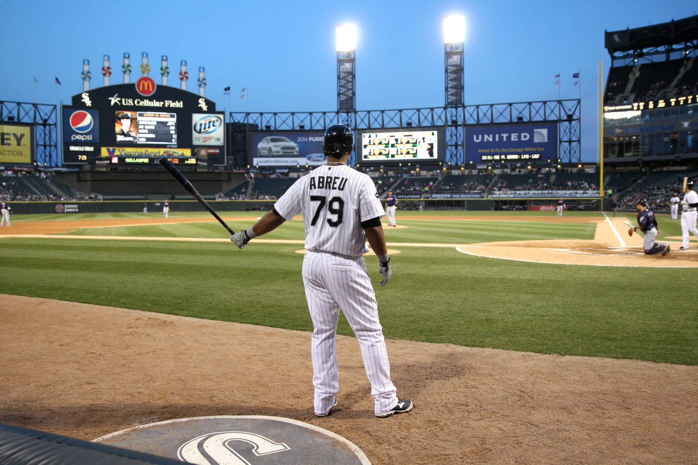 Jose Abreu Standing Wallpaper