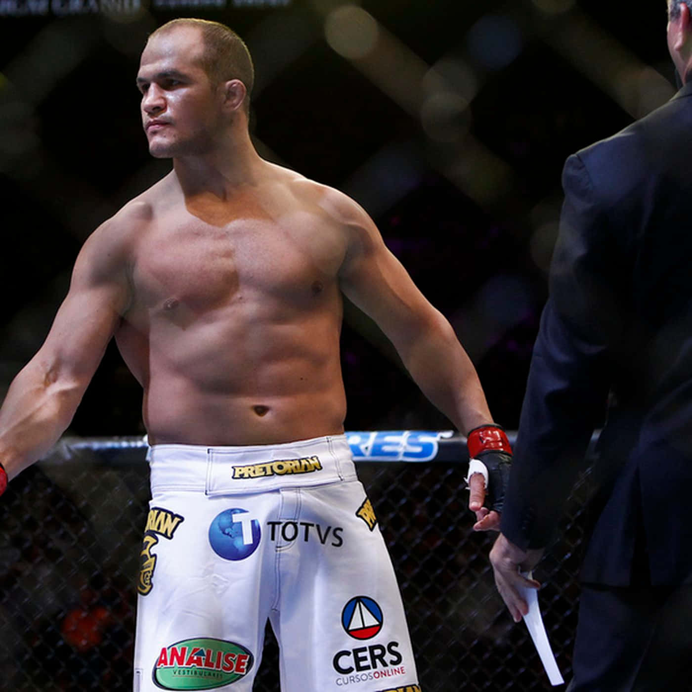 Junior Dos Santos Pro Mma Fighter Wallpaper