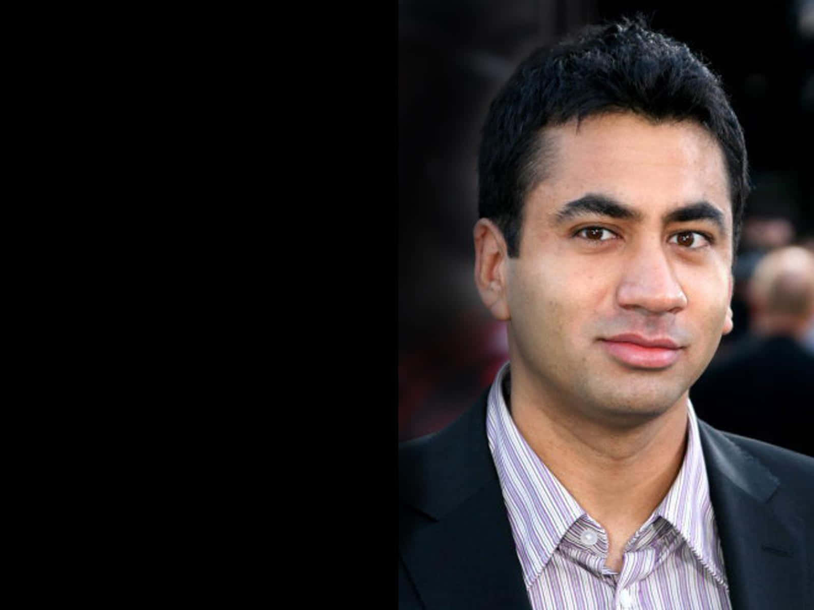 Kal Penn Plays A Lead Role In Amazon Prime's The End Of The World Wallpaper