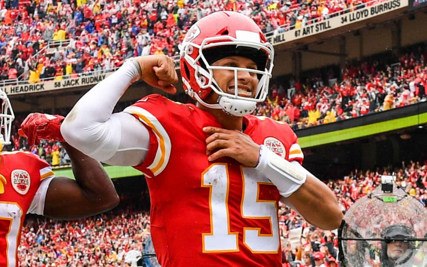 Kansas City Chiefs Patrick Mahomes Cool Snapshot At Arrowhead Stadium Wallpaper